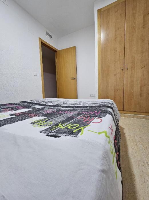 Habitacion En Piso Compartido Cerca De Playa Apartment Xilxes  Bagian luar foto