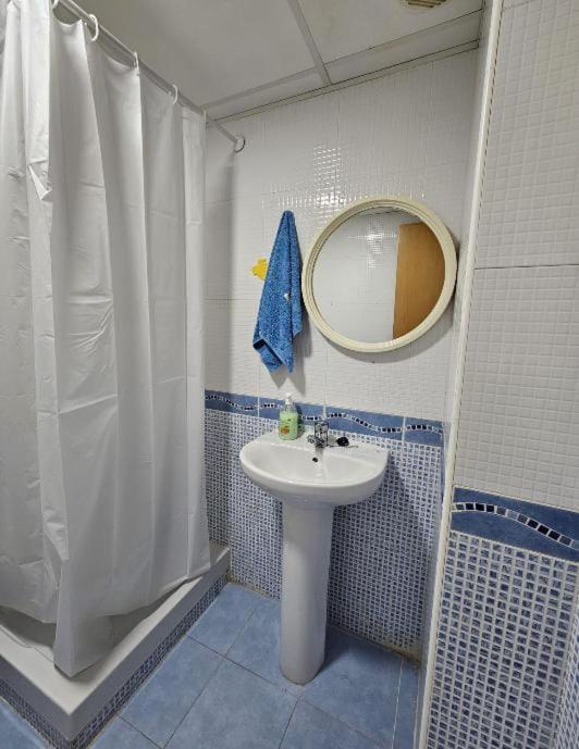 Habitacion En Piso Compartido Cerca De Playa Apartment Xilxes  Bagian luar foto