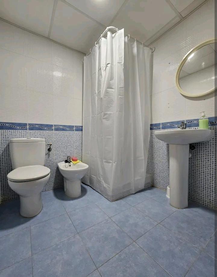 Habitacion En Piso Compartido Cerca De Playa Apartment Xilxes  Bagian luar foto